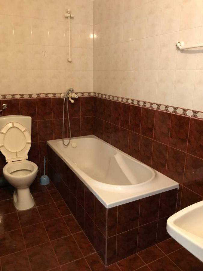 Milena'S House Hotel Burgasz Kültér fotó